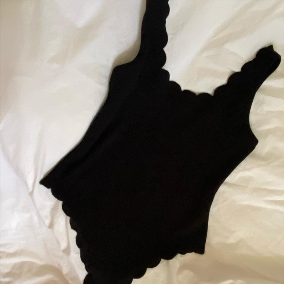 SHEIN Black Bodysuit with Scalloped Detail - Picture 2 of 5